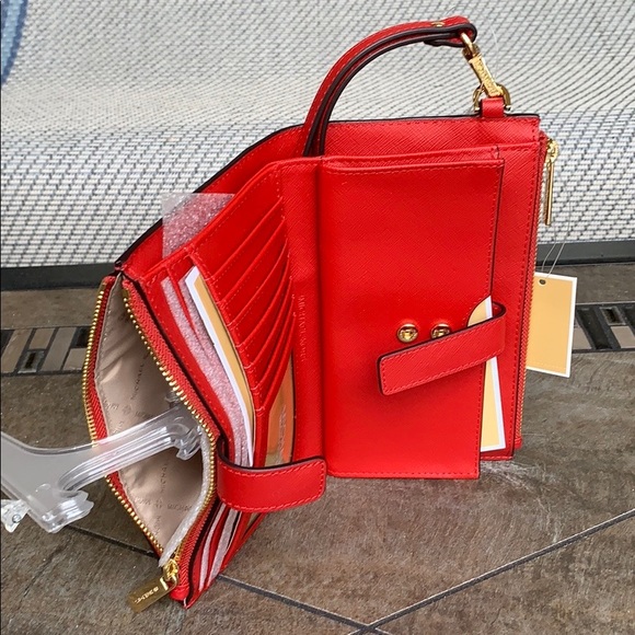 MICHAEL KORS LG DOUBLE ZIP WRISTLET FLAME - Picture 16 of 16